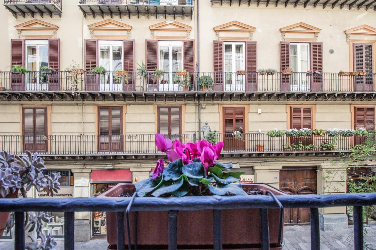 Palazzo Ragusi - Locazioni Turistiche Bed and Breakfast Palermo Buitenkant foto