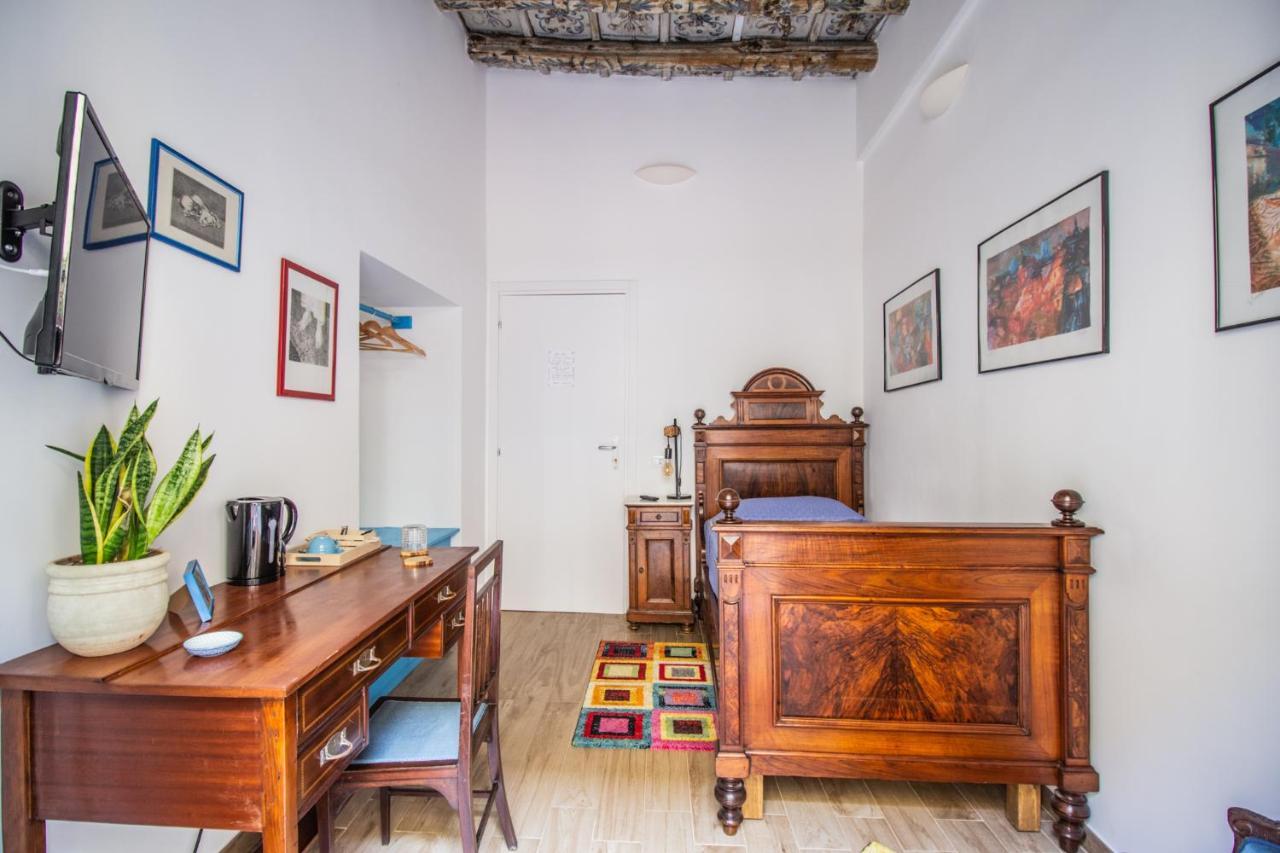 Palazzo Ragusi - Locazioni Turistiche Bed and Breakfast Palermo Buitenkant foto